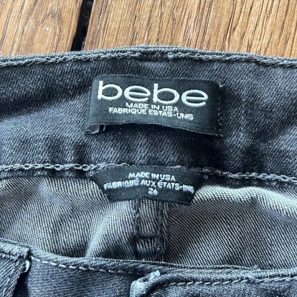 BEBE Jeans Women size 26 Black Slim Fit Denim Skinny Leg Stretch - Picture 6 of 6